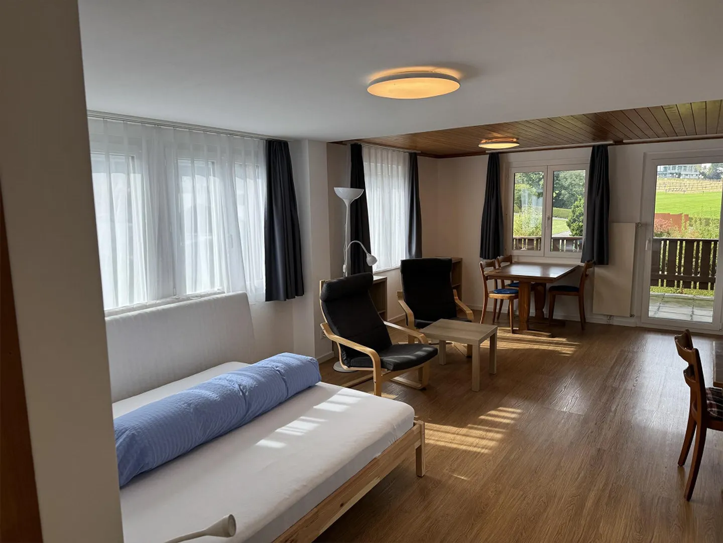 Appartamento ristrutturato, moderno e luminoso con balcone in affitto - Foto 8 di 16