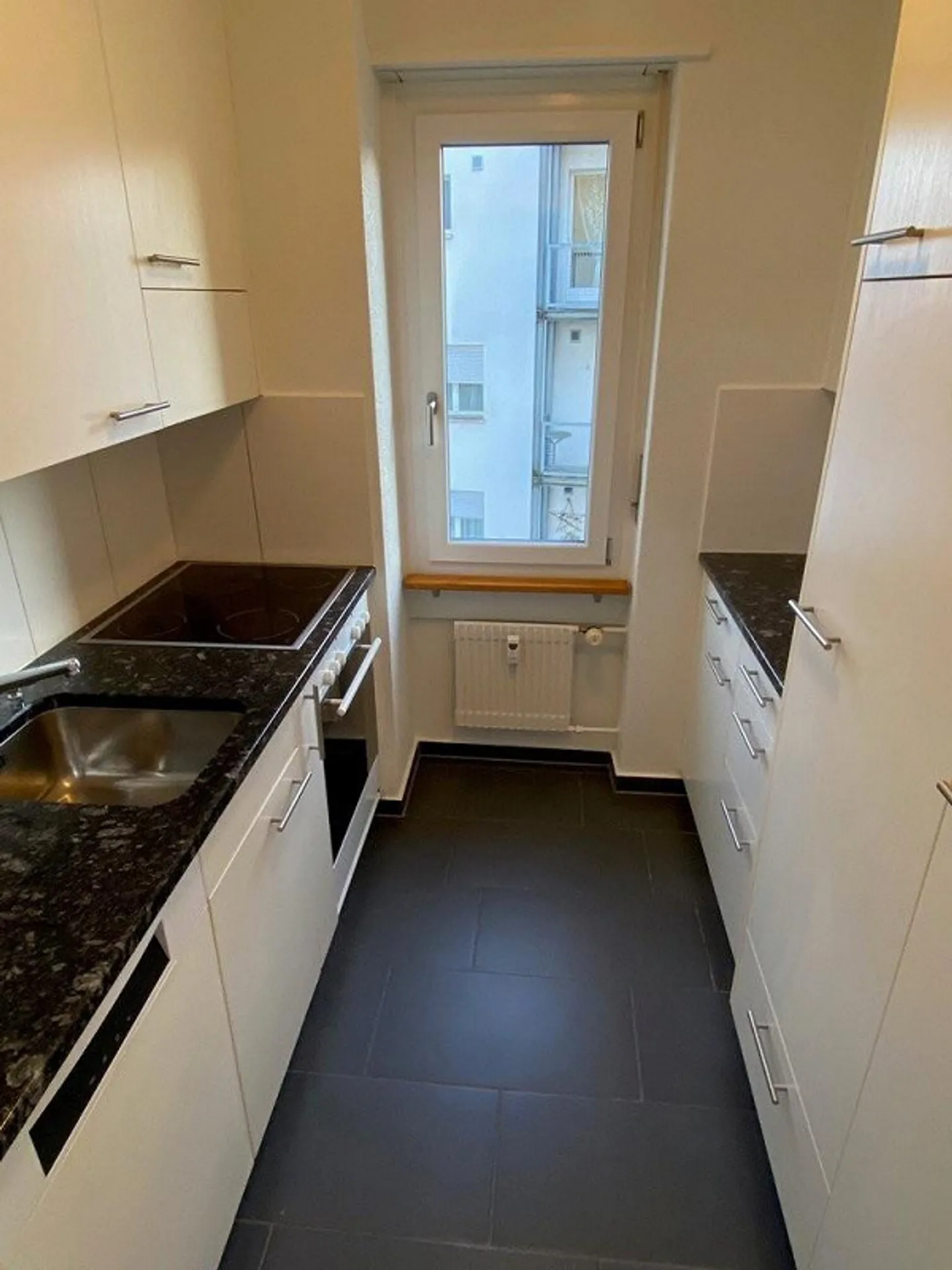 Bella appartamento di 3 stanze a Münchenbuchsee! - Foto 1 di 8