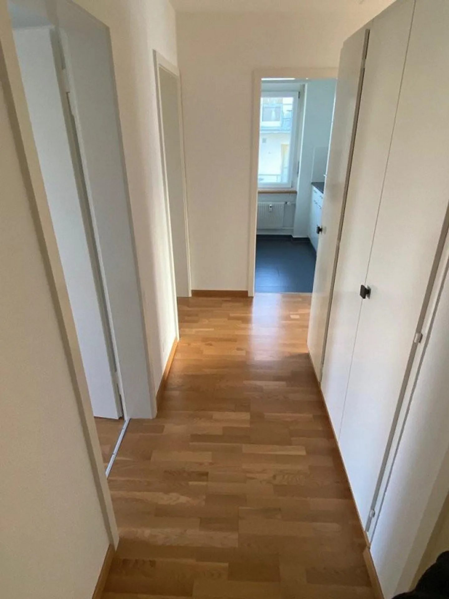 Bella appartamento di 3 stanze a Münchenbuchsee! - Foto 3 di 8