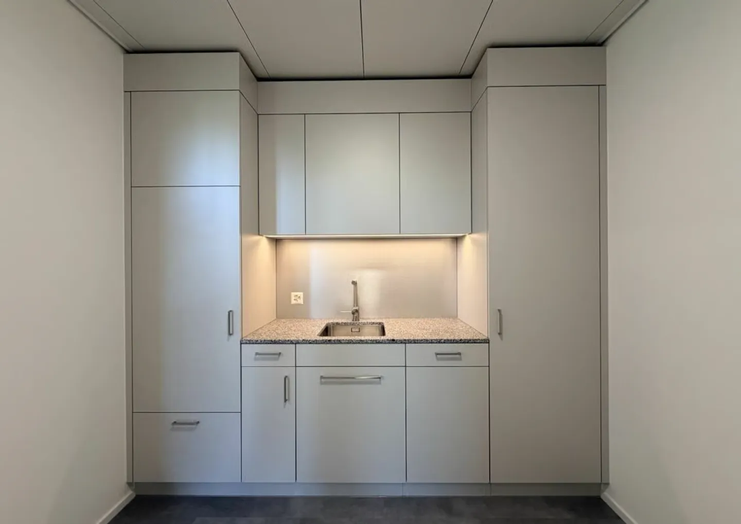 Modernes Büro in Aarau - Foto 7 von 13