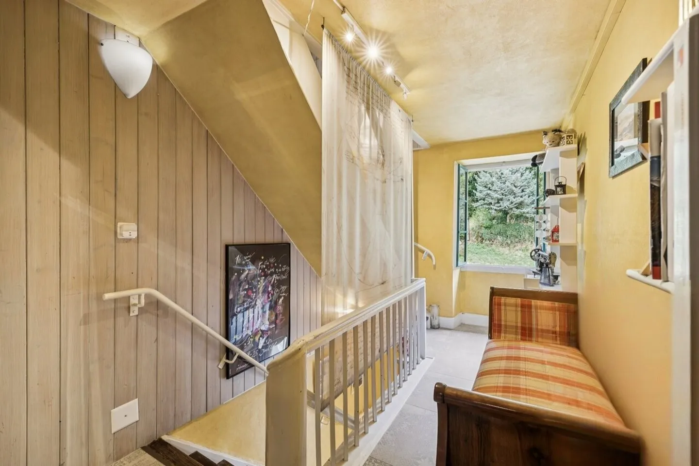 Ein charaktervolles Haus in einer grünen Umgebung - Foto 7 von 13