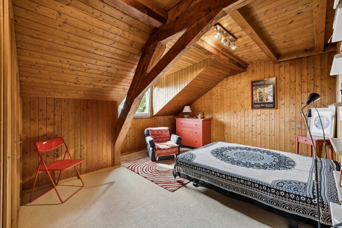Ein charaktervolles Haus in einer grünen Umgebung - Foto 11 von 13