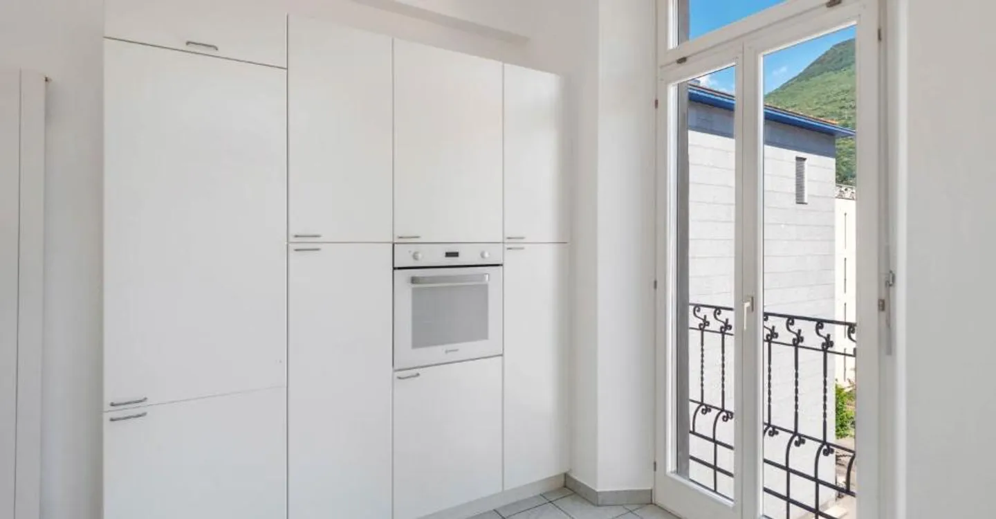 Magnifique appartement dans un immeuble historique - Photo 4 sur 11