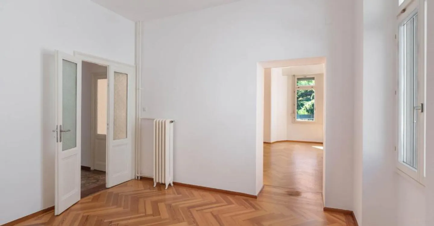 Magnifique appartement dans un immeuble historique - Photo 9 sur 11