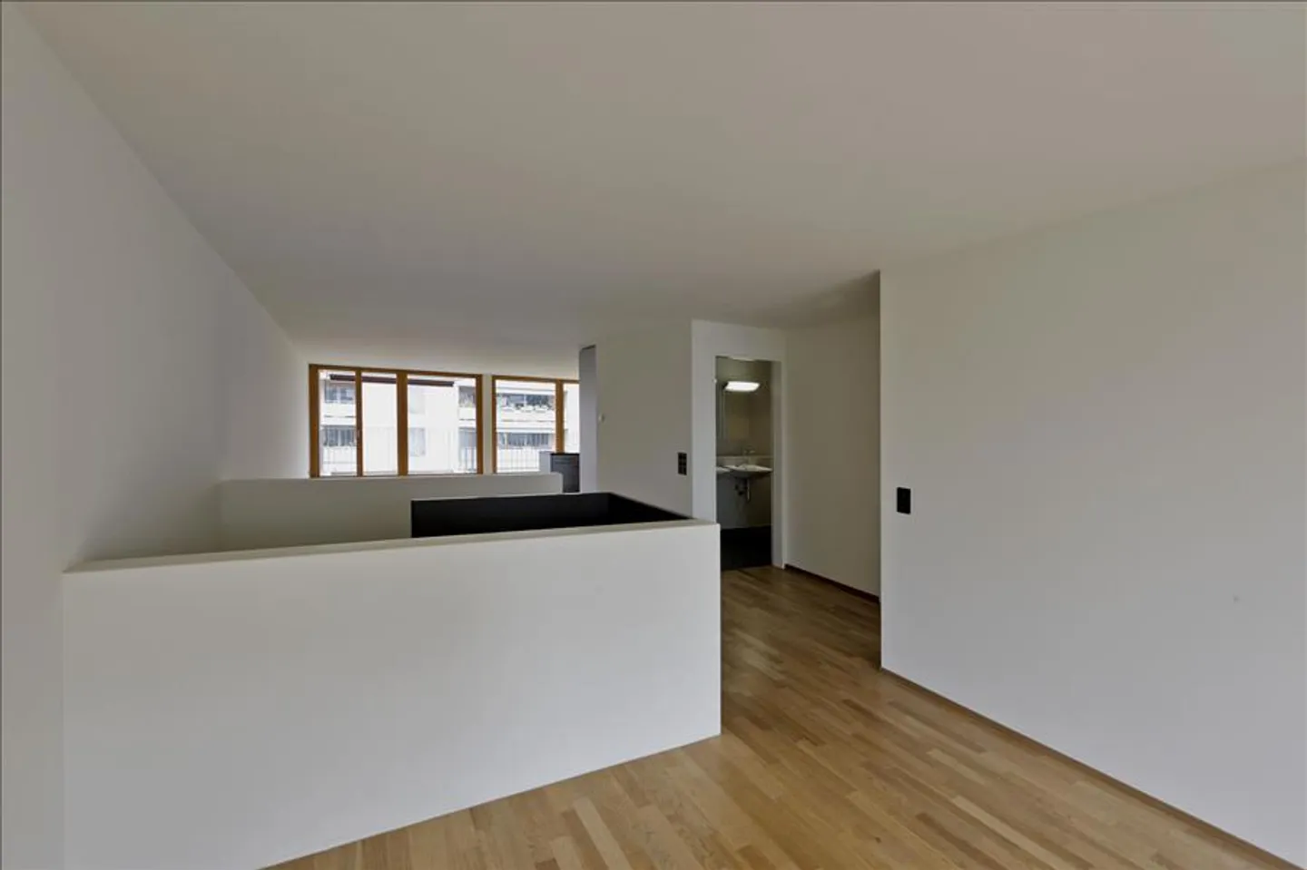 Your own 4 walls to feel good! - Photo 8 of 9