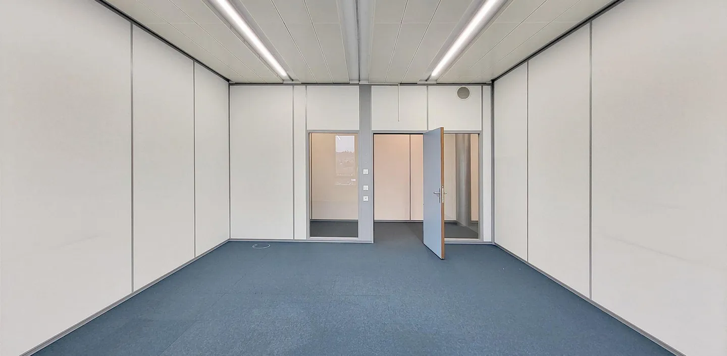 Your new location - ideal for teams & departments! - Photo 8 of 13