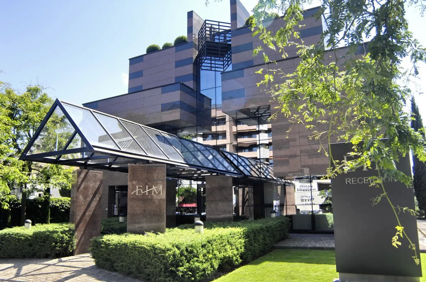 Prime Office Space in Nyon - Photo 1 of 5