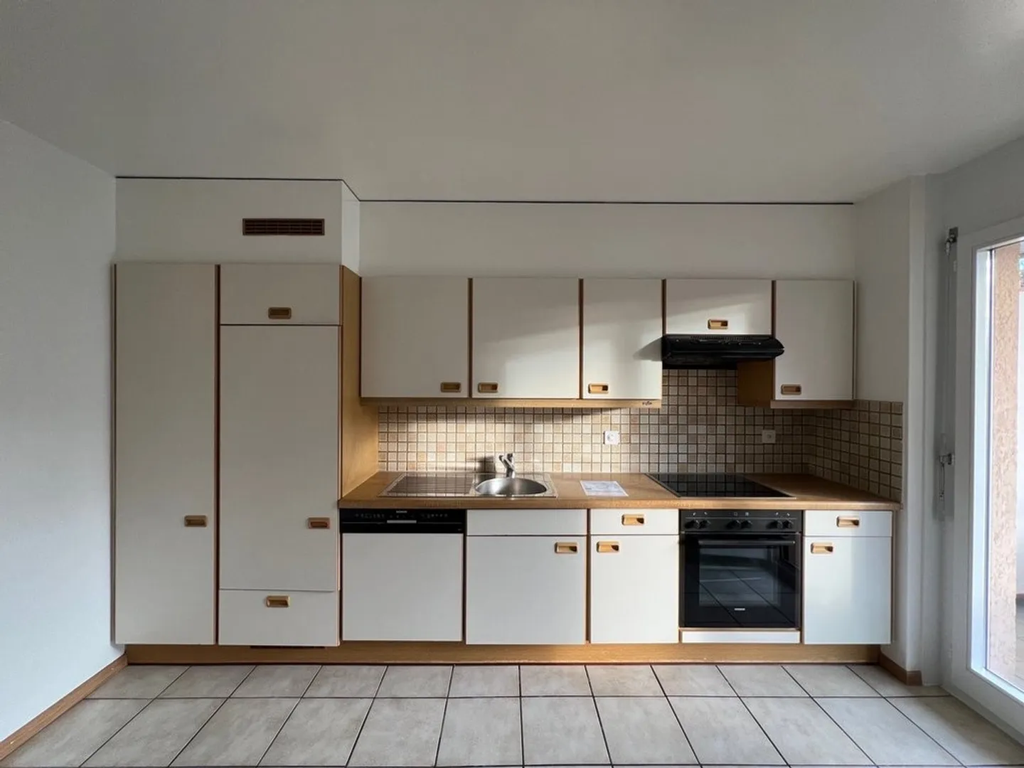 Alloggio spazioso - Foto 1 di 12