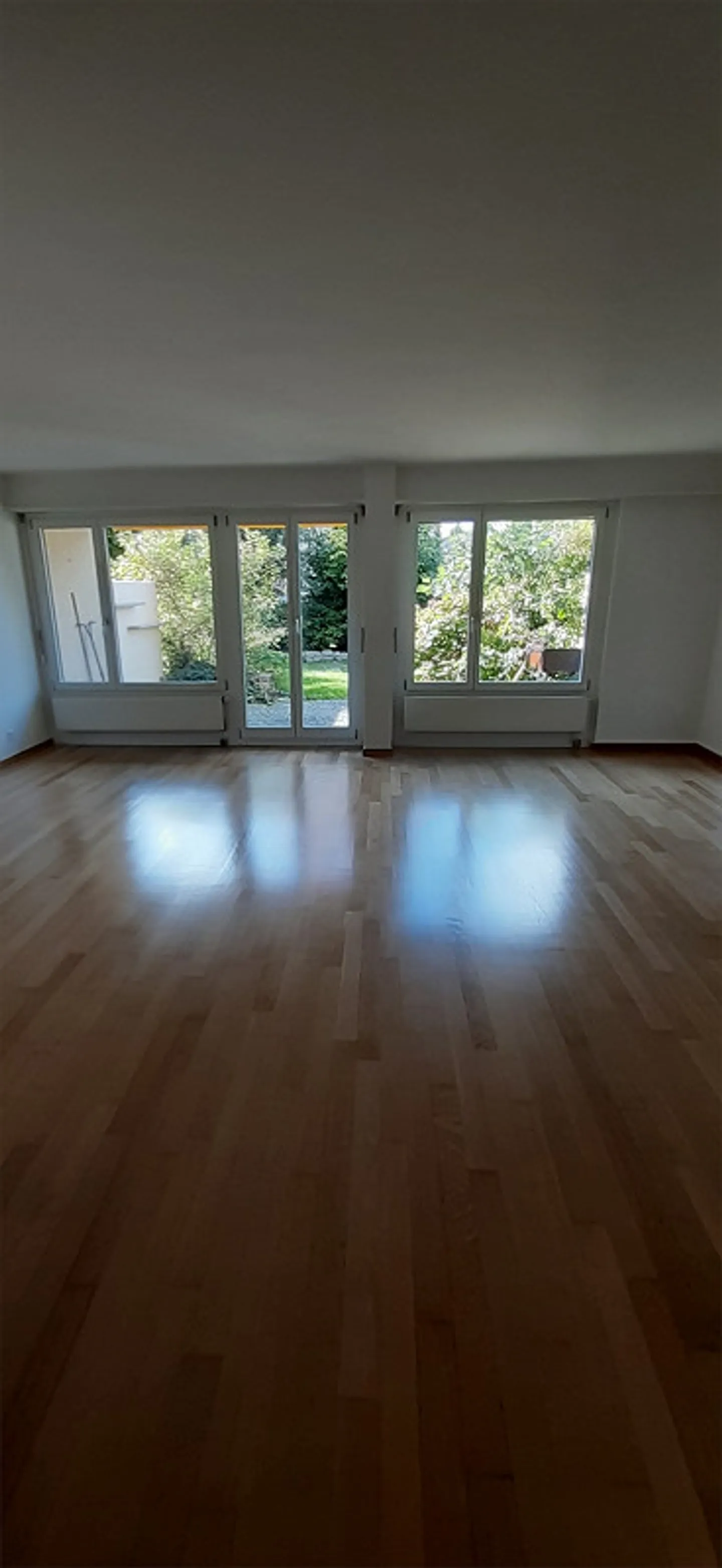 4.5 Z'Row House with Garden - Photo 5 of 16