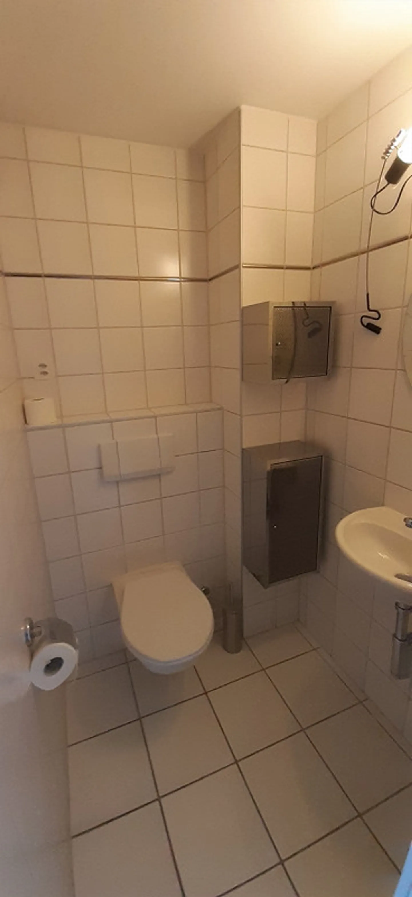 4.5 Z'Row House with Garden - Photo 7 of 16