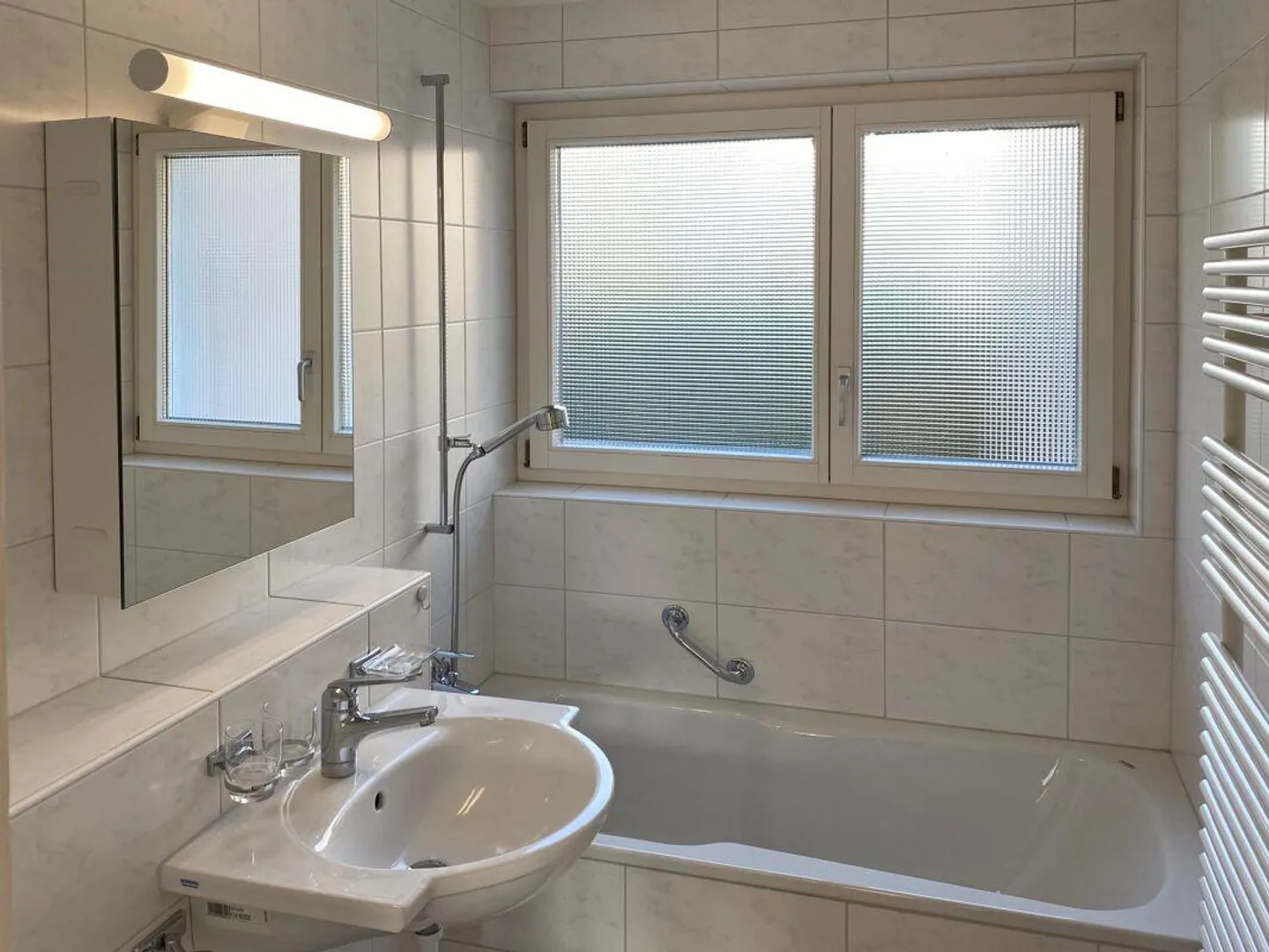 Living with secluded patio - Photo 4 of 7