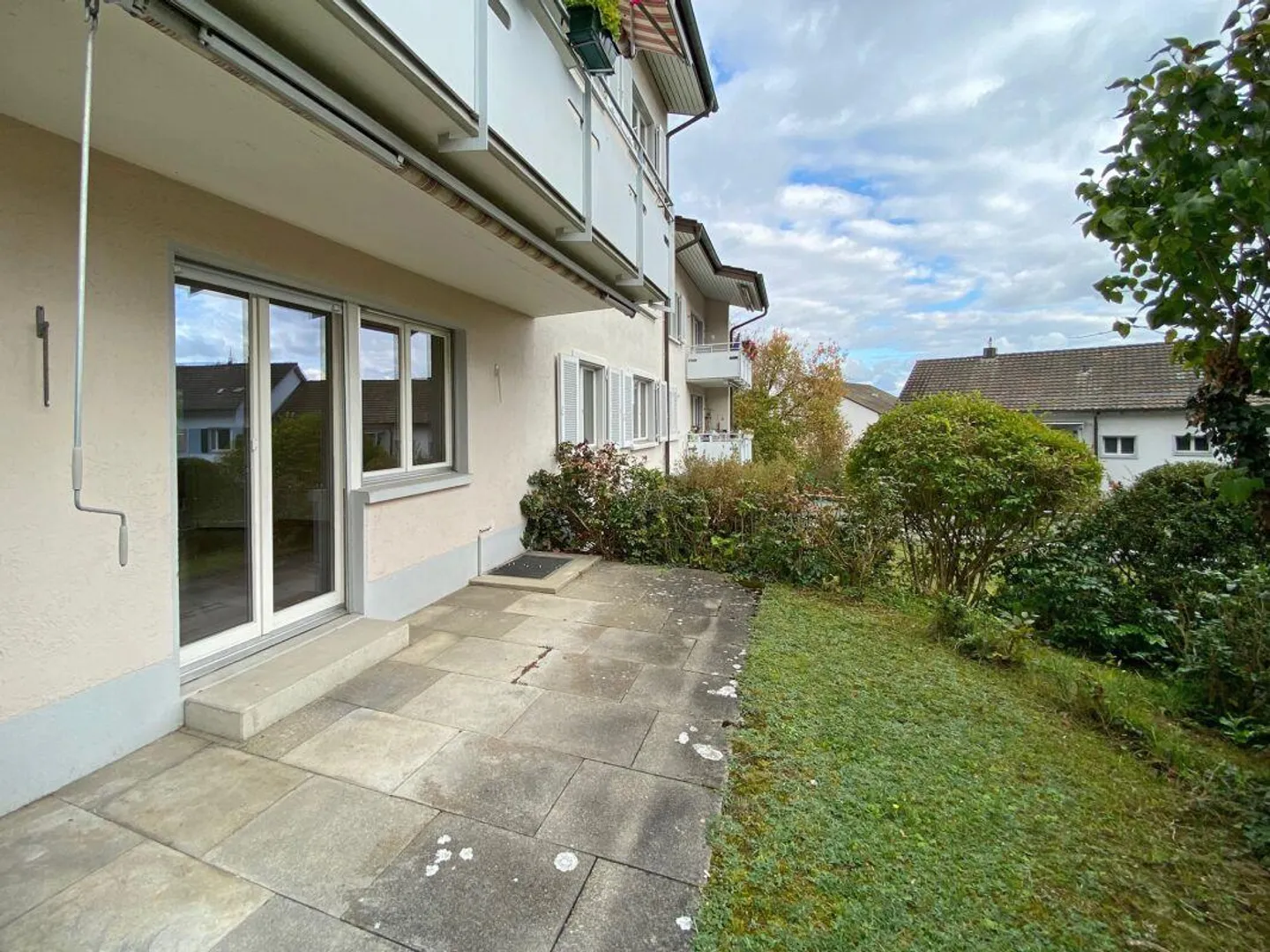 Living with secluded patio - Photo 7 of 7