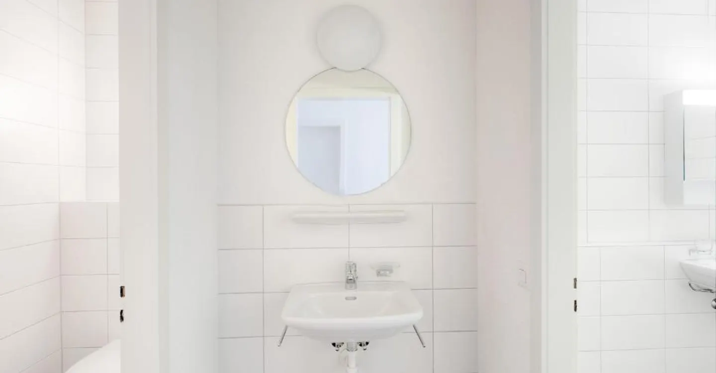 Appartement spacieux avec loggia - Photo 6 sur 10