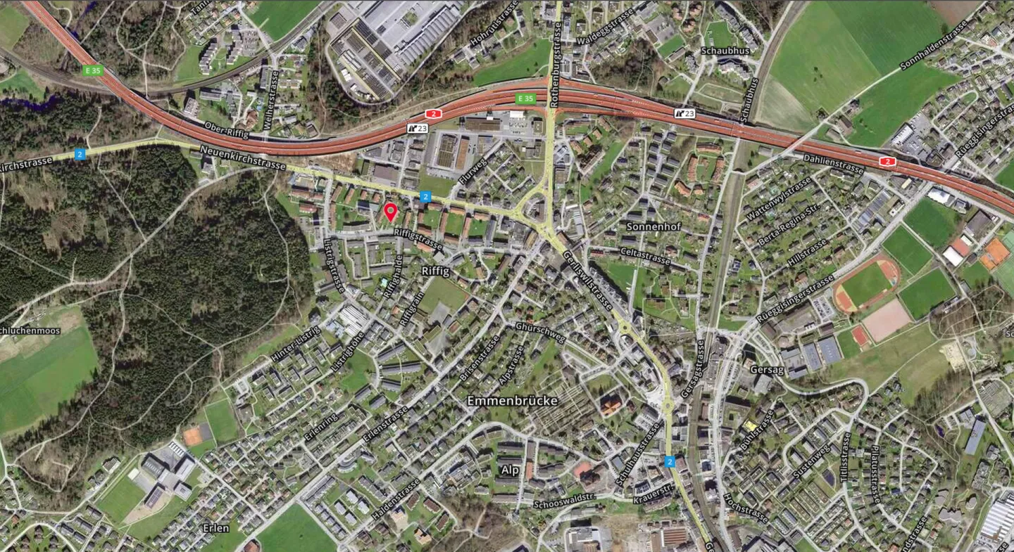 Einstellhallenparkplatz in Emmenbrücke - Foto 4 von 4