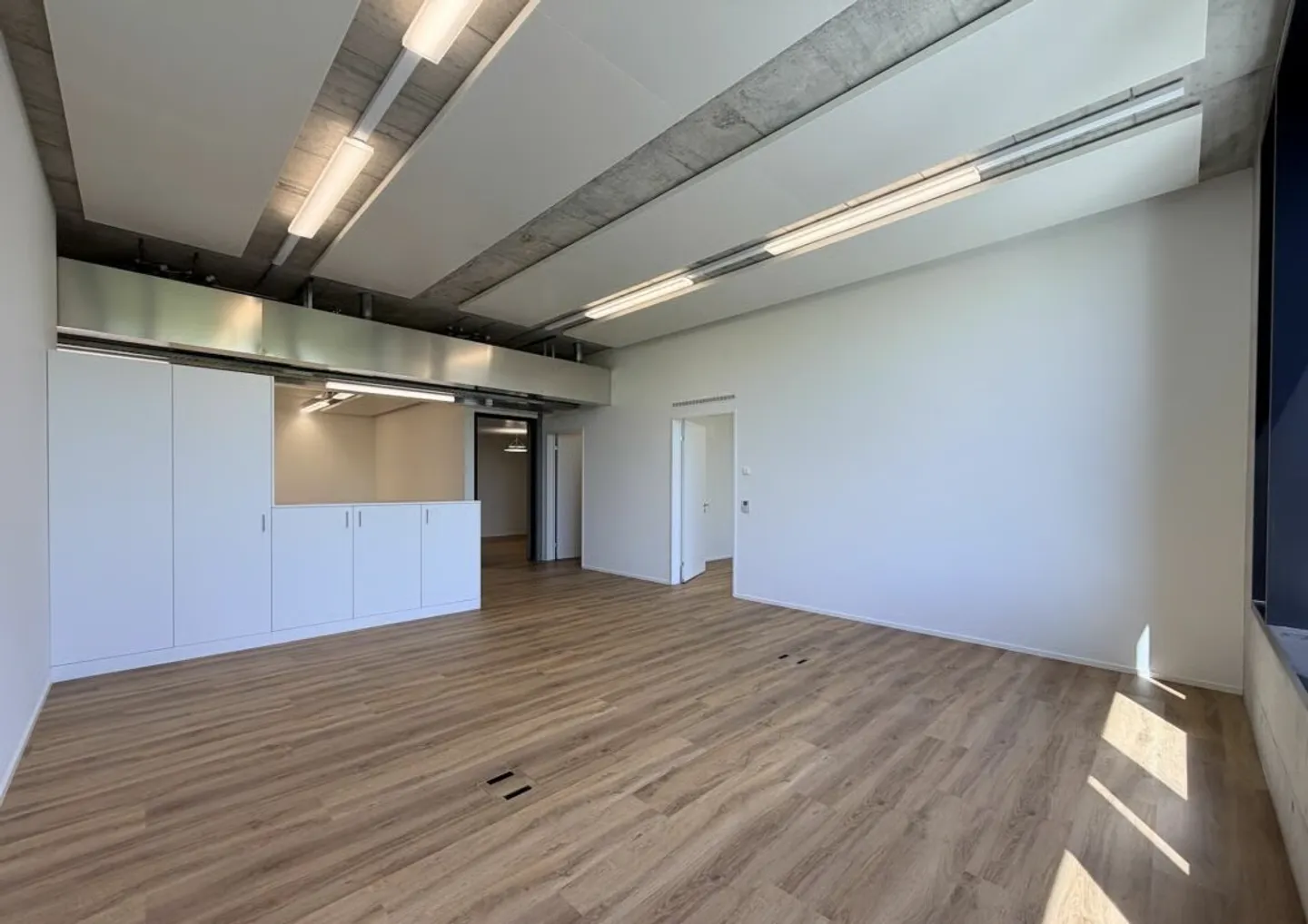 Modernes Büro in Aarau - Foto 24 von 26