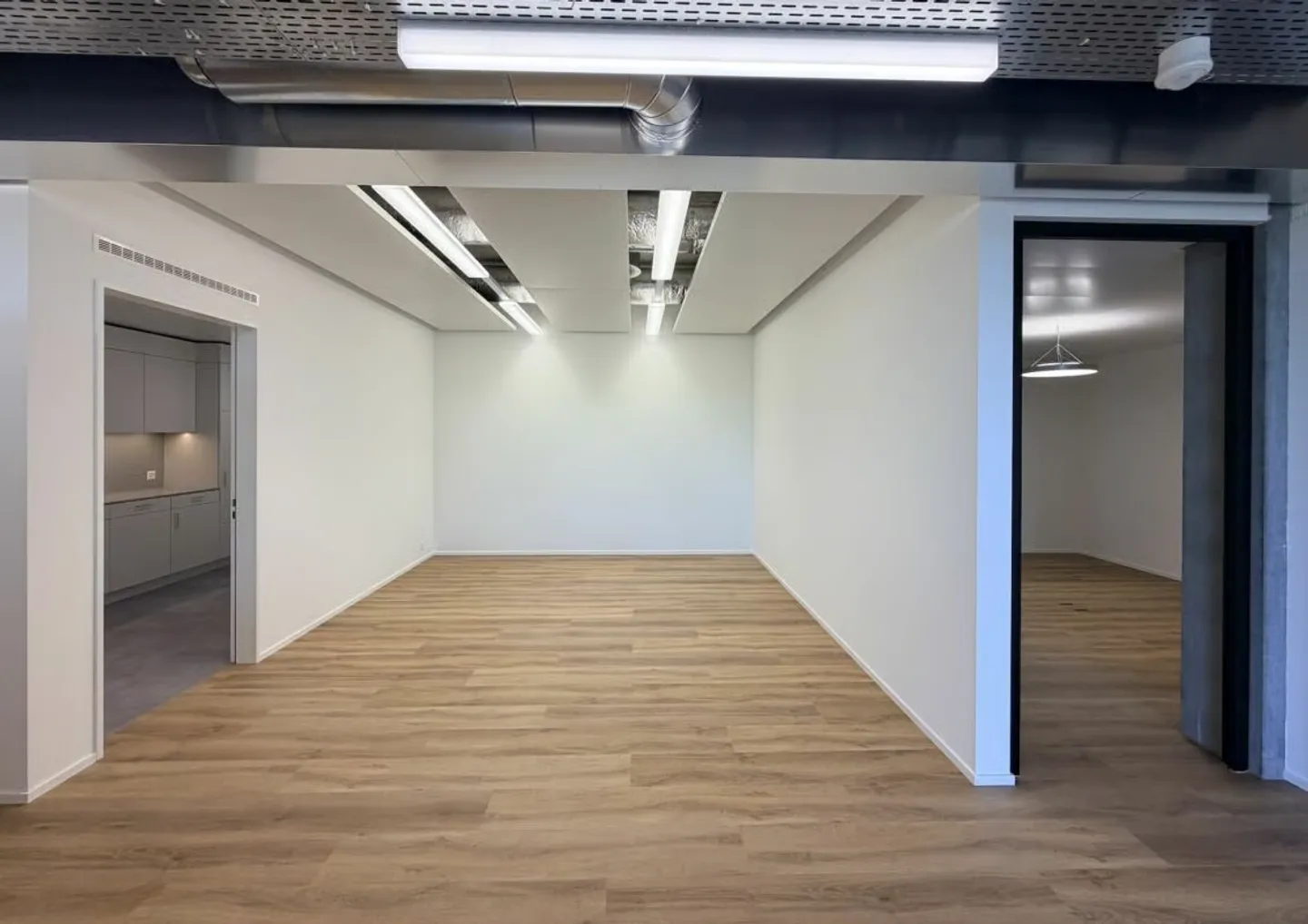 Modernes Büro in Aarau - Foto 25 von 26