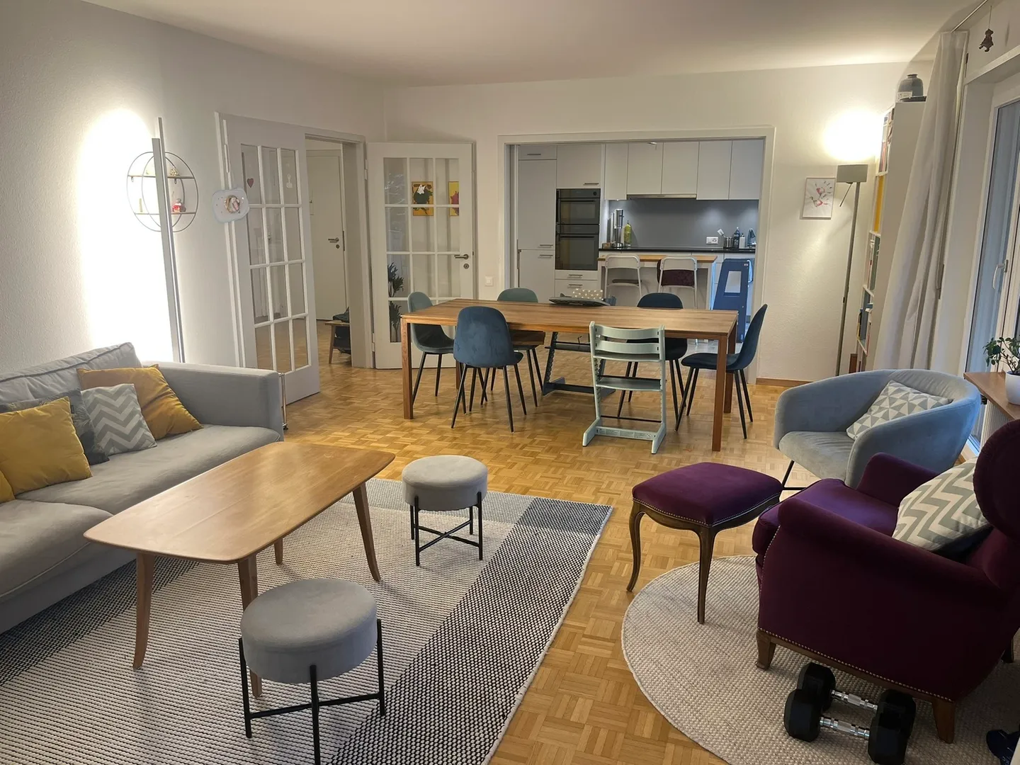 APPARTEMENT 4½ PIÈCES À BERNE - LÄNGGASSE, MEUBLÉ, TEMPORAIRE - Photo 1 sur 10