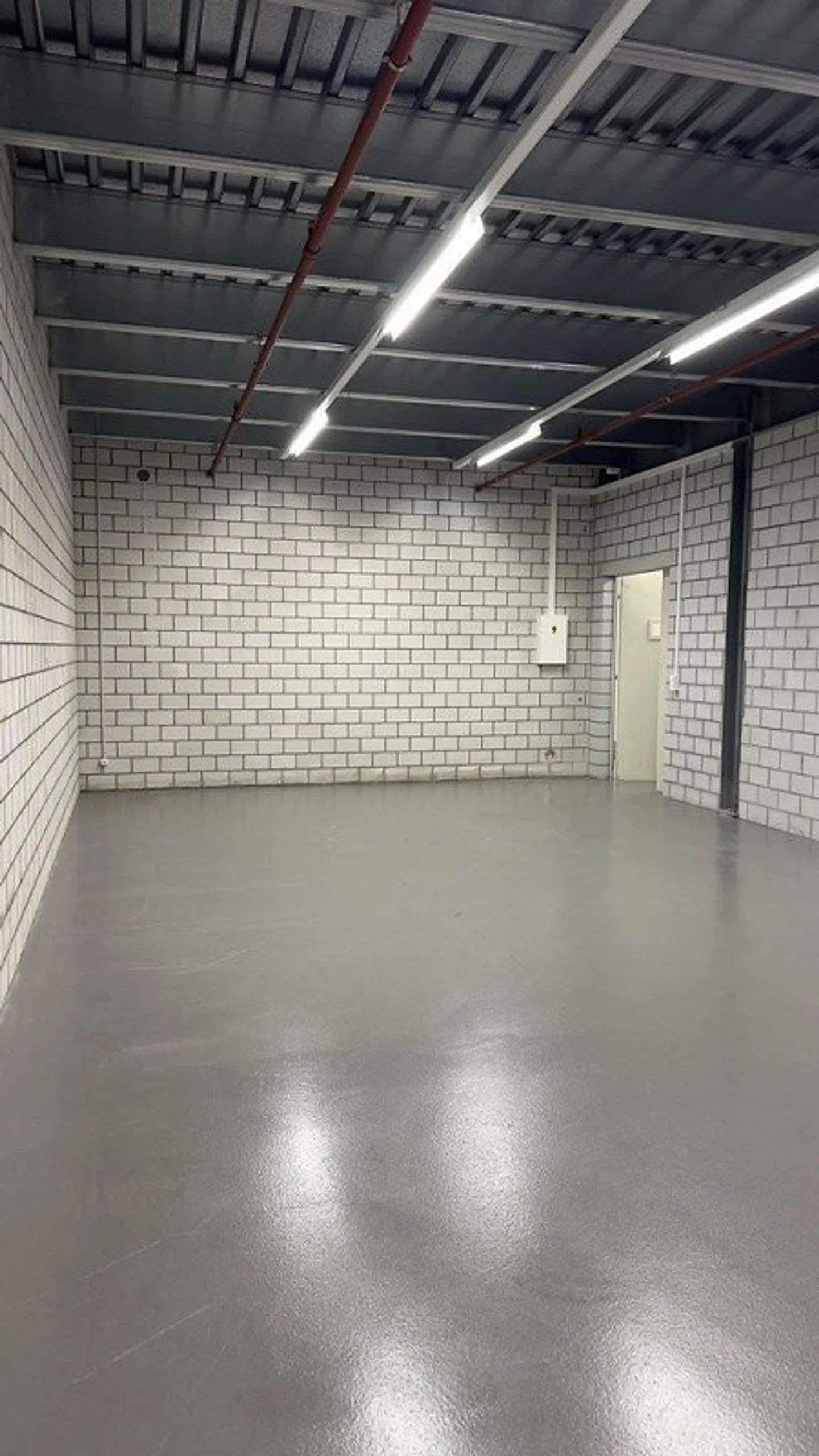 Il tuo spazio di stoccaggio nel Zentareal con ascensore per merci - Foto 4 di 4