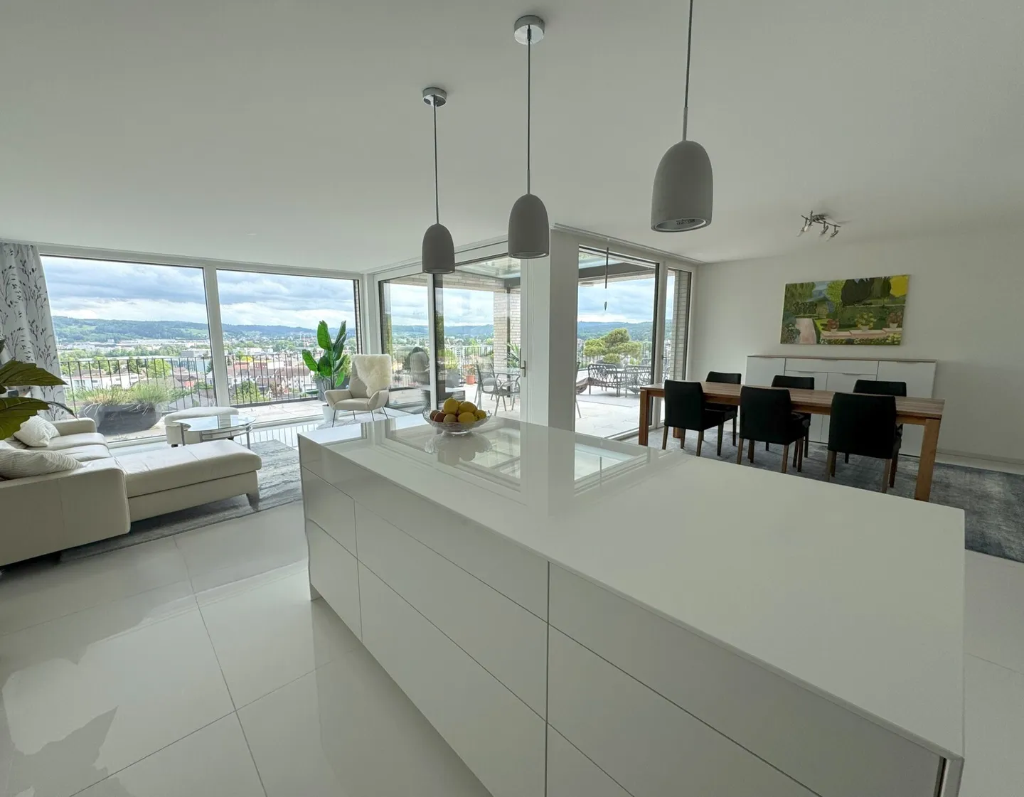 Dreamlike Attic Apartment for Sale in a Desirable Location - Photo 6 of 15
