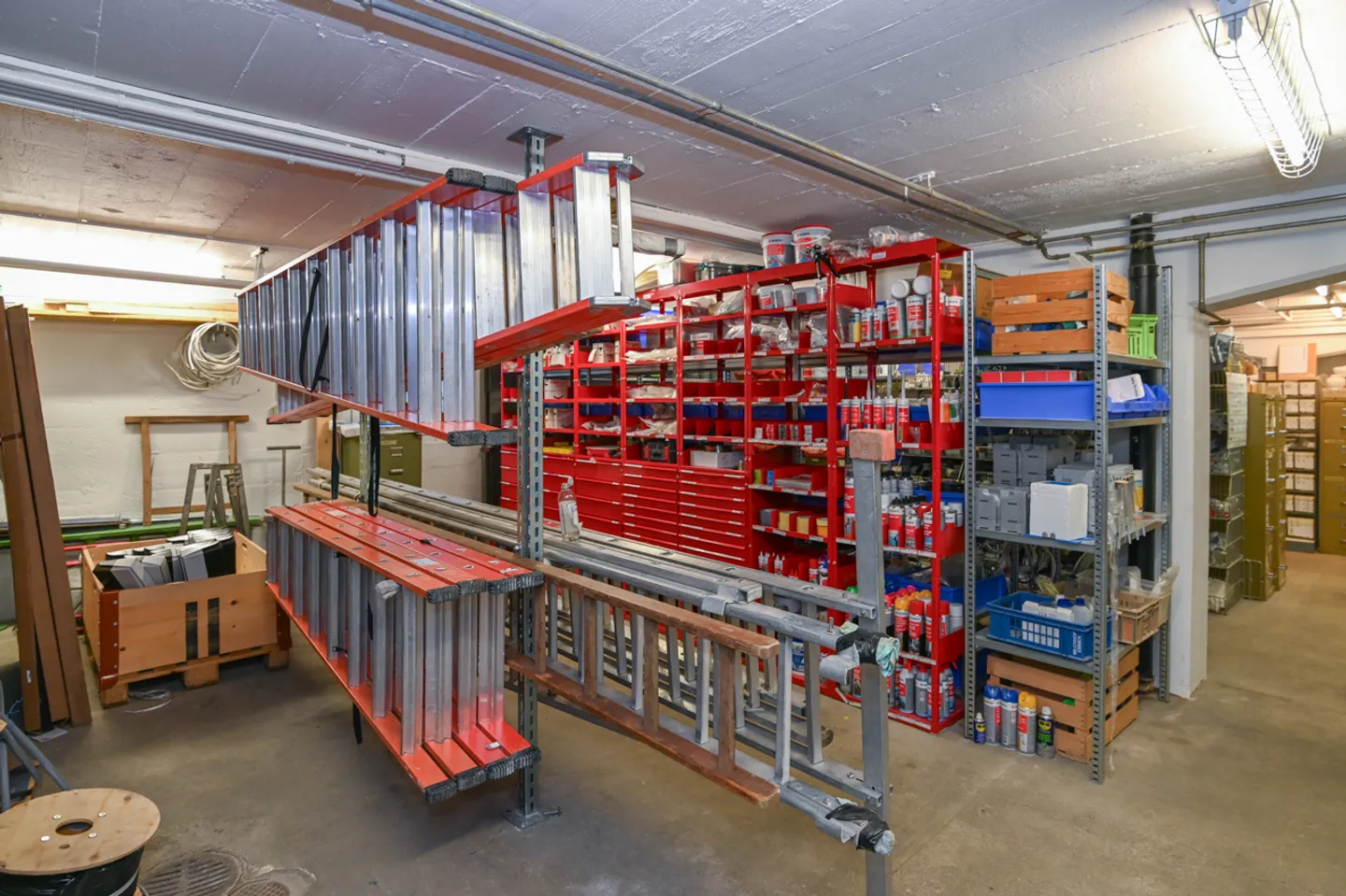 Propriété commerciale avec de bons rendements et des locataires de longue durée - Photo 8 sur 13