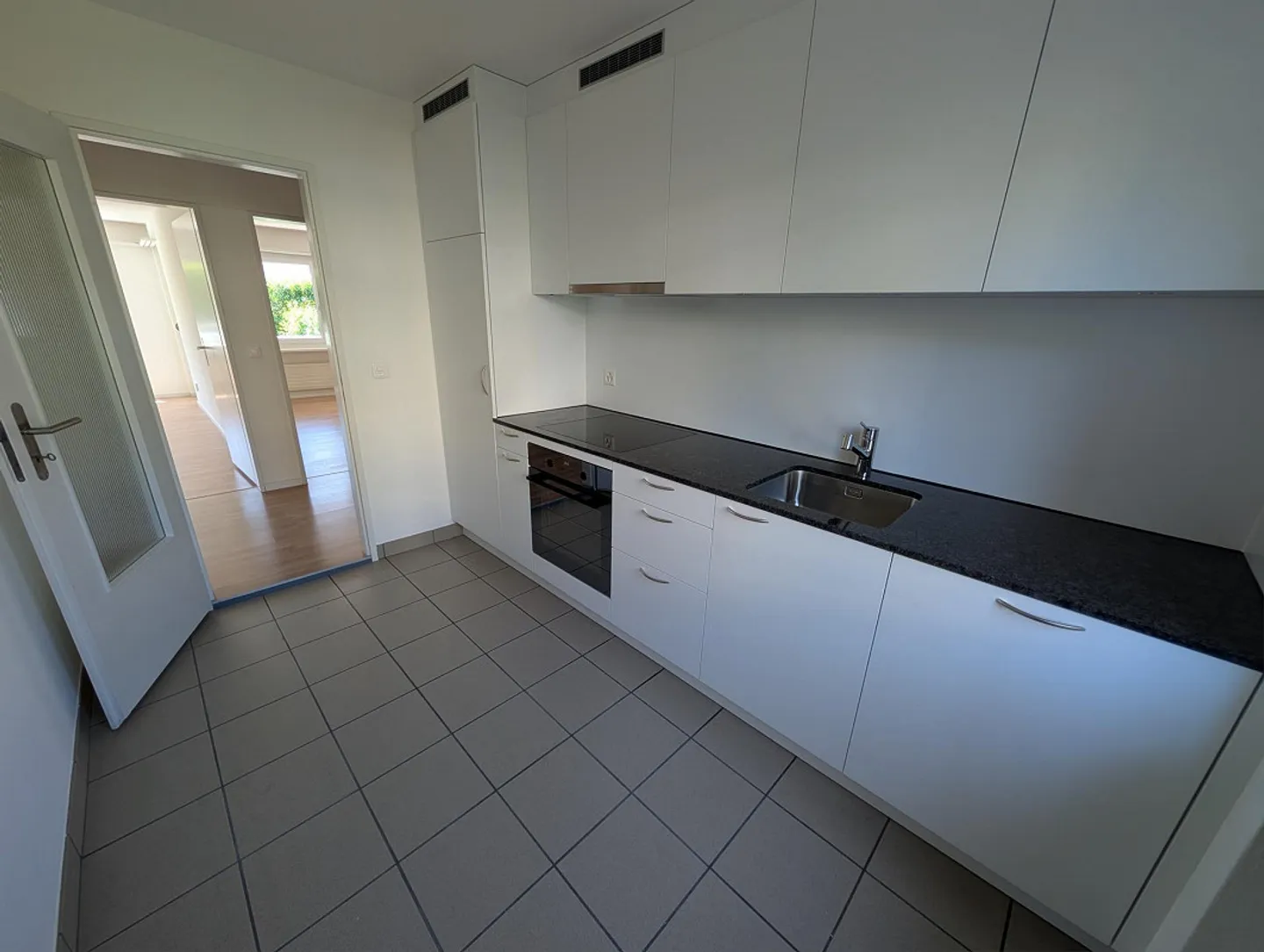 3.5 Room Apartment - Photo 14 of 14
