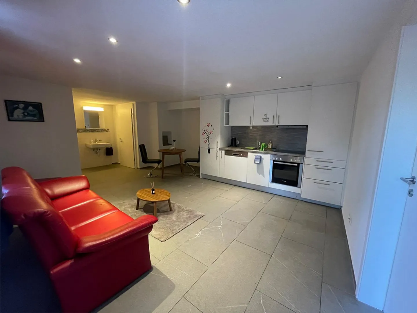 Möblierte 2.5 Zimmerwohnung in Amsteg zu vermieten - Foto 1 di 6