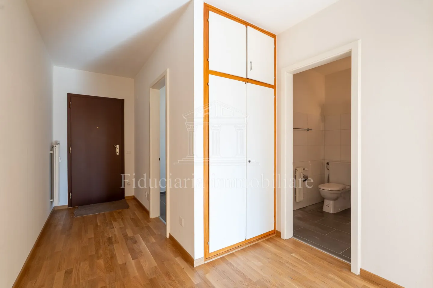 TENDER - Renovated 3.5 Room Apartment - Photo 6 of 7