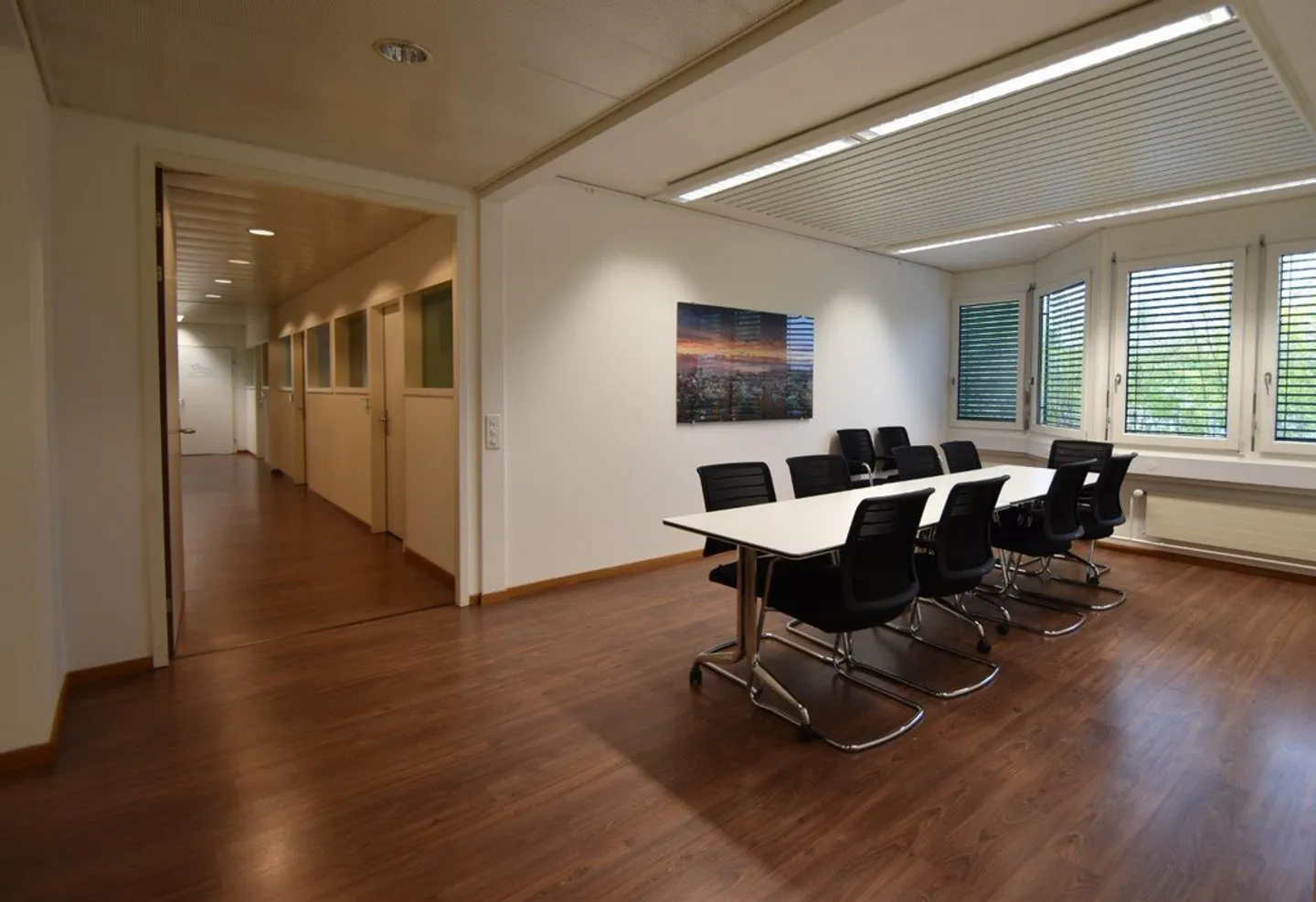 Successfully start with 19 m2 or 32 m2 in a shared office - Photo 8 of 10
