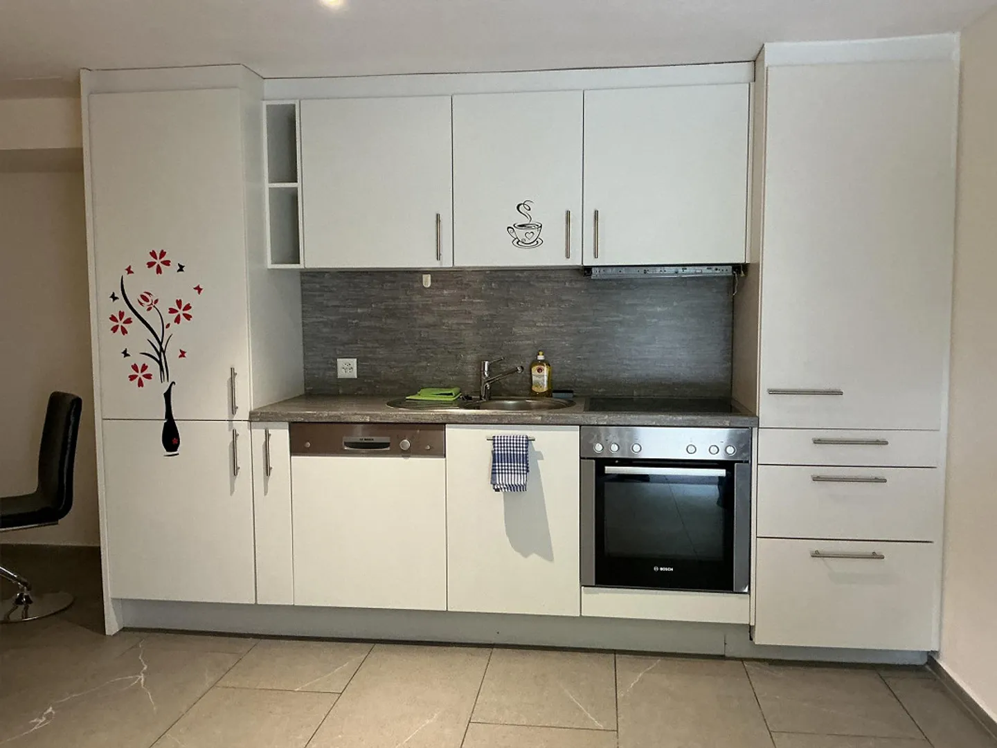 Möblierte 2.5 Zimmerwohnung in Amsteg zu vermieten - Foto 2 di 6