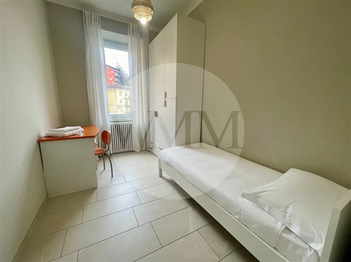 APPARTEMENT MODERNE 4.5 PRÈS DU CENTRE-VILLE - Photo 5 sur 10