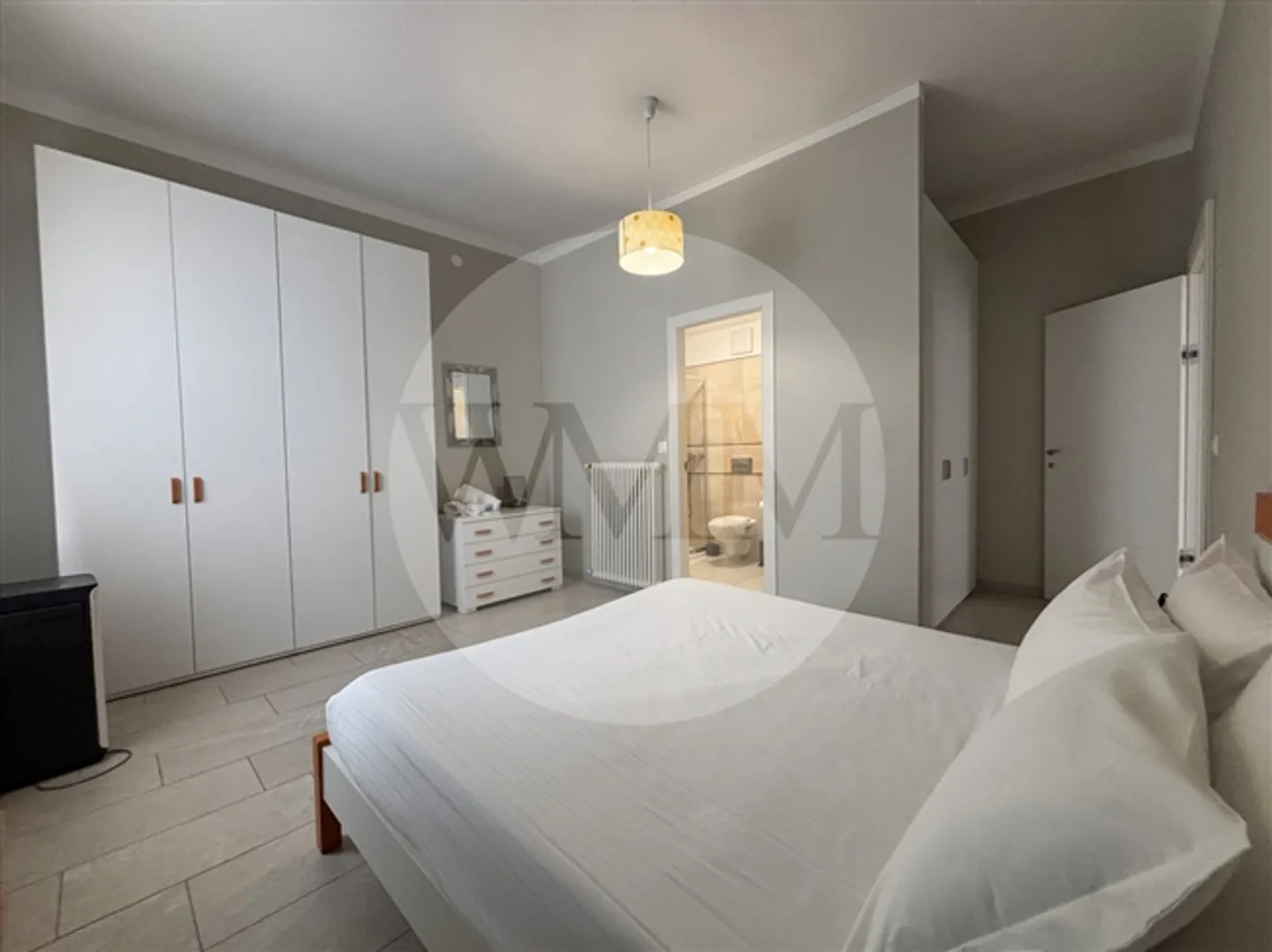 APPARTEMENT MODERNE 4.5 PRÈS DU CENTRE-VILLE - Photo 9 sur 10