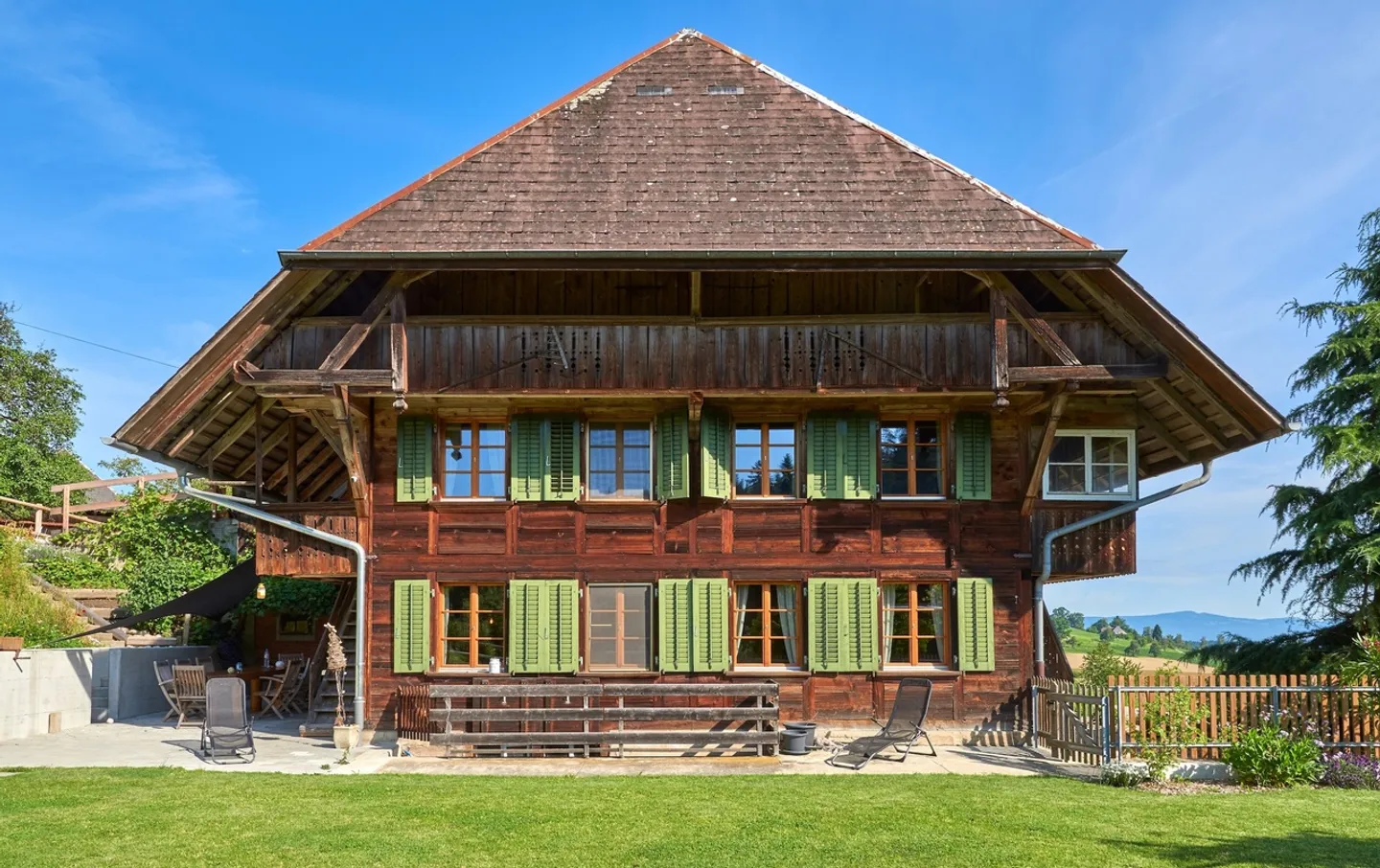 Renoviertes Bauernhaus mit Land - Foto 1 von 7