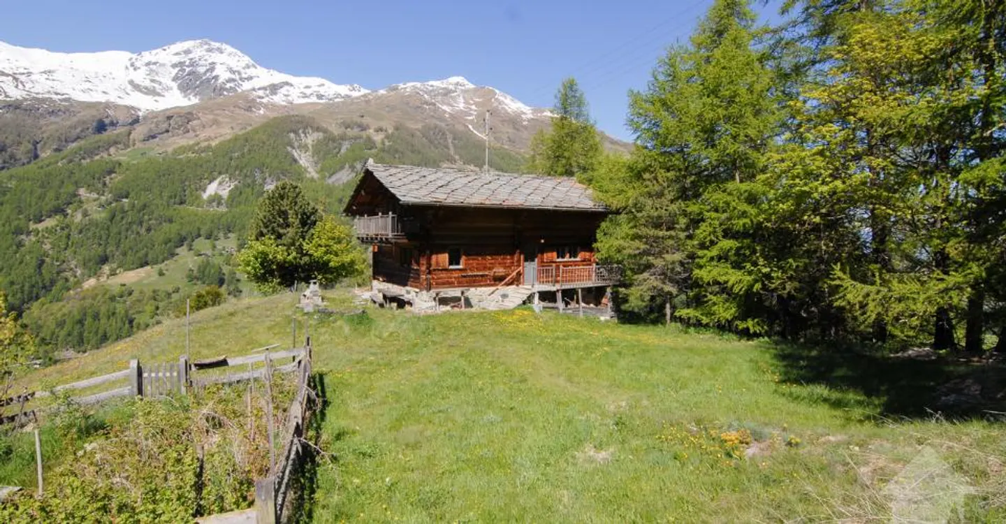 Charming Chalet with Panoramic Views - Photo 1 of 11
