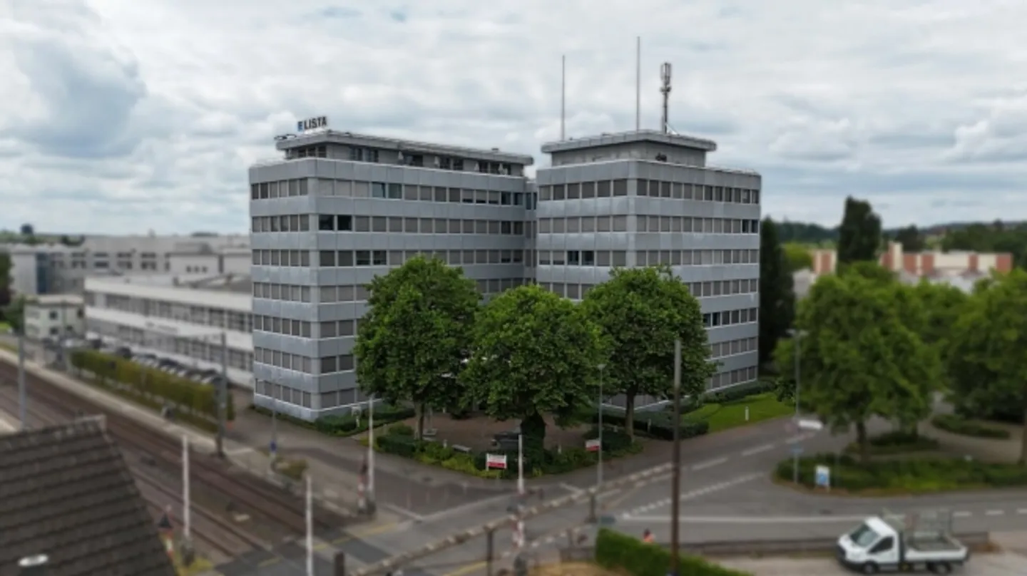 Bien immobilier à louer - Photo 1 sur 8