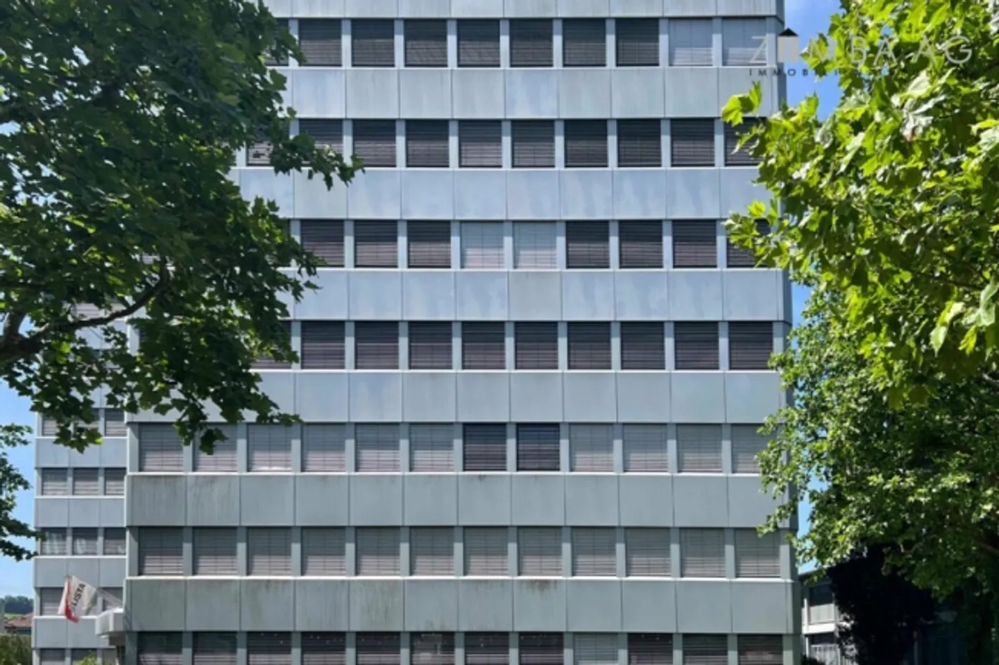 Bien immobilier à louer - Photo 2 sur 8