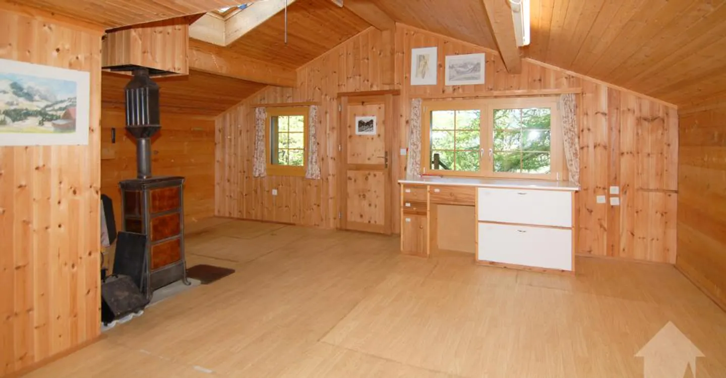 Charming Chalet with Panoramic Views - Photo 7 of 11