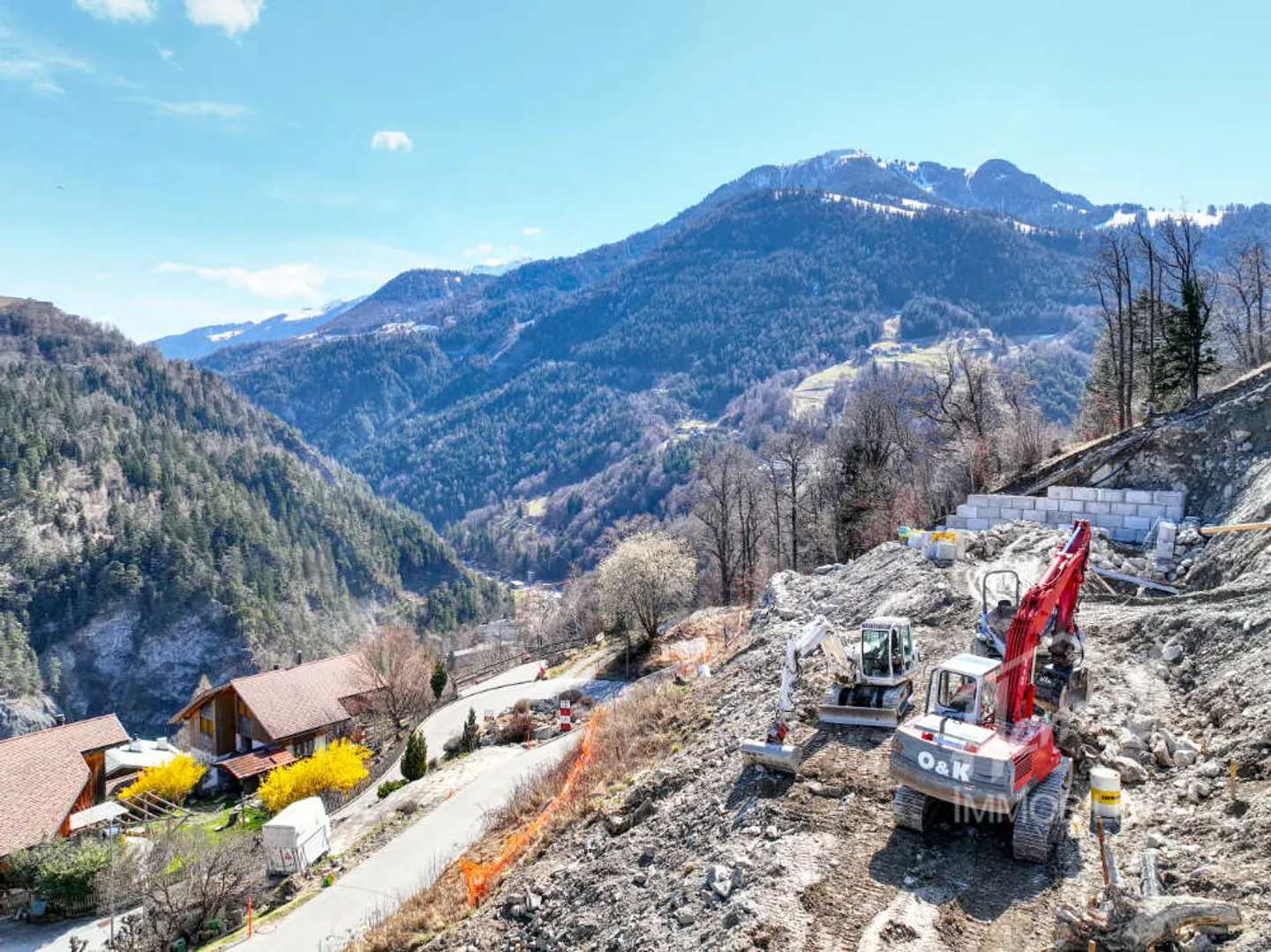 Exklusives Einfamilienhaus mit grosszügiger Einliegerwohnung - Photo 4 of 14