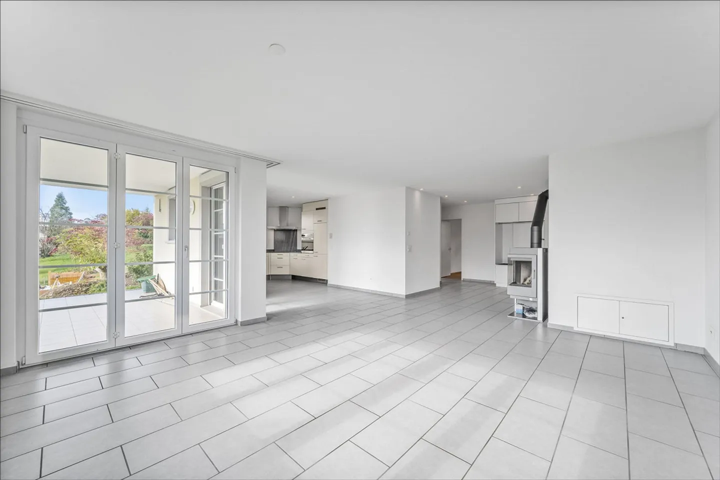 APPARTEMENT DE JARDIN ATTRACTIF DANS L'IDYLLE DU VILLAGE - Photo 4 sur 5