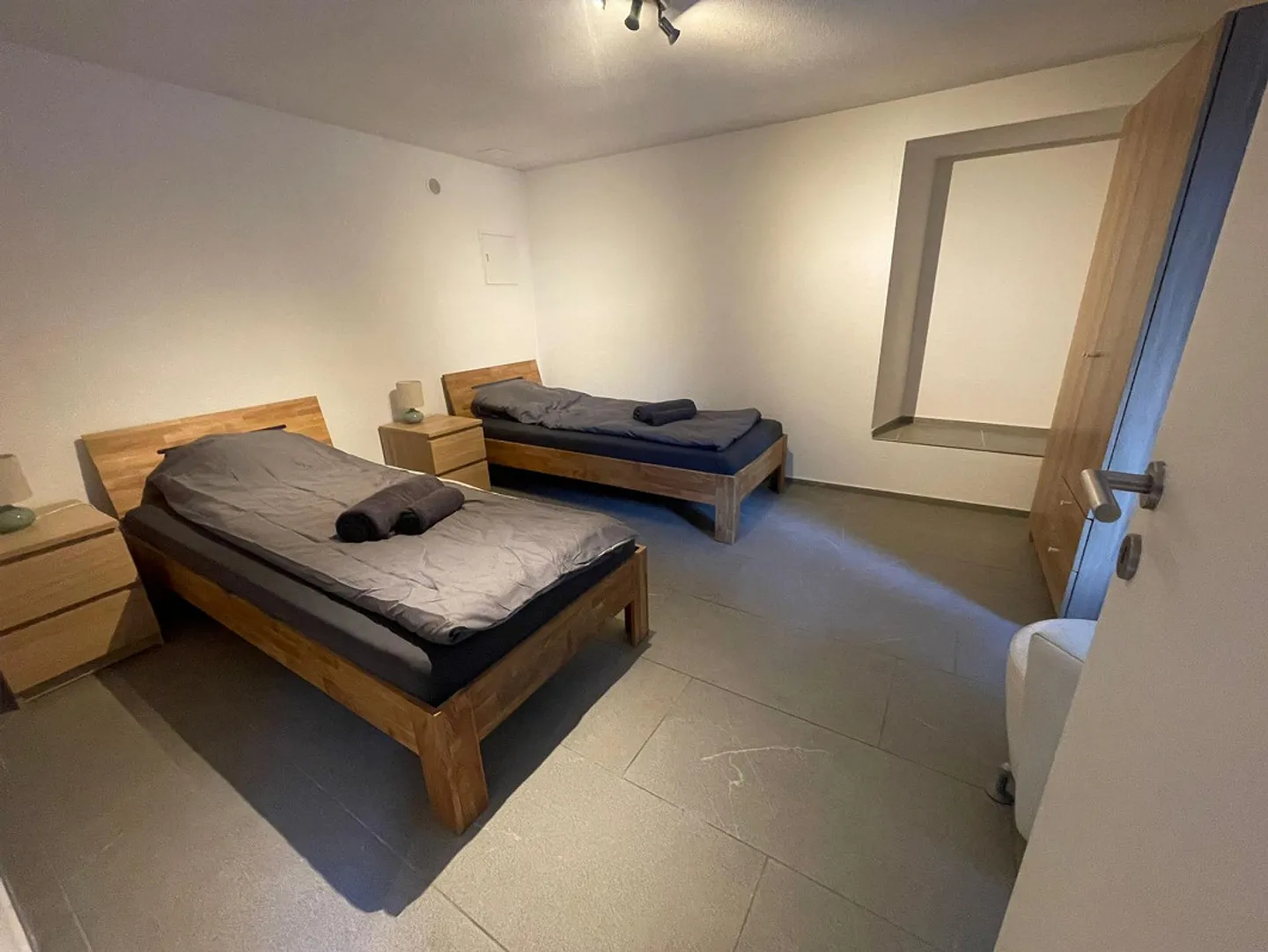 Möblierte 2.5 Zimmerwohnung in Amsteg zu vermieten - Foto 3 di 6