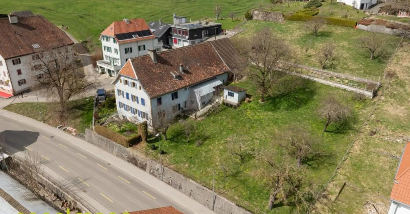 Ferme Charmante avec Potentiel - Photo 2 sur 13