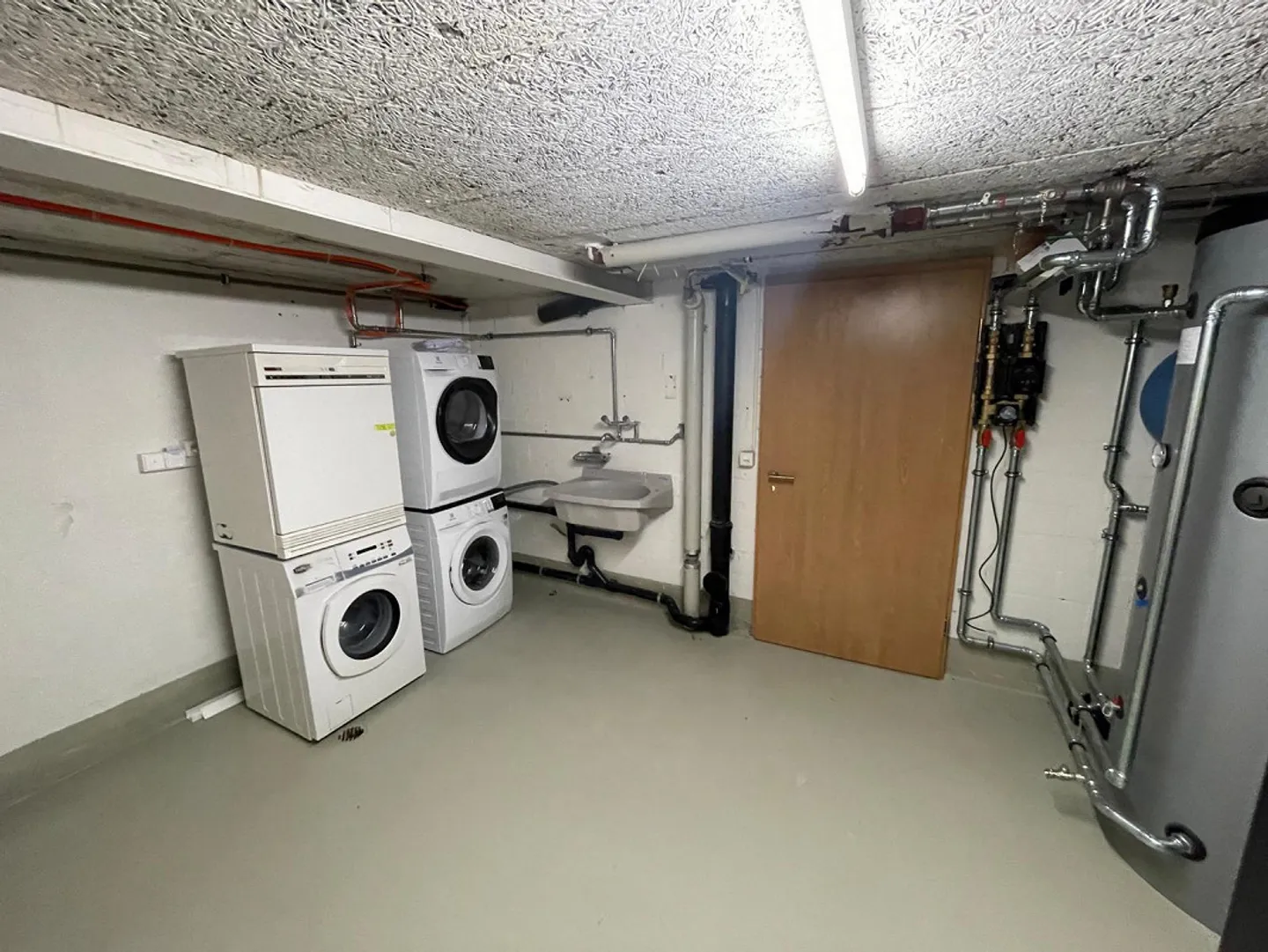 Möblierte 2.5 Zimmerwohnung in Amsteg zu vermieten - Foto 5 di 6