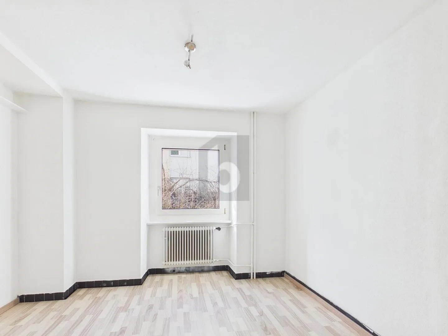 MODERNE, ACCUEILLANTE & AVEC ESPACE DE JARDIN - Photo 3 sur 4