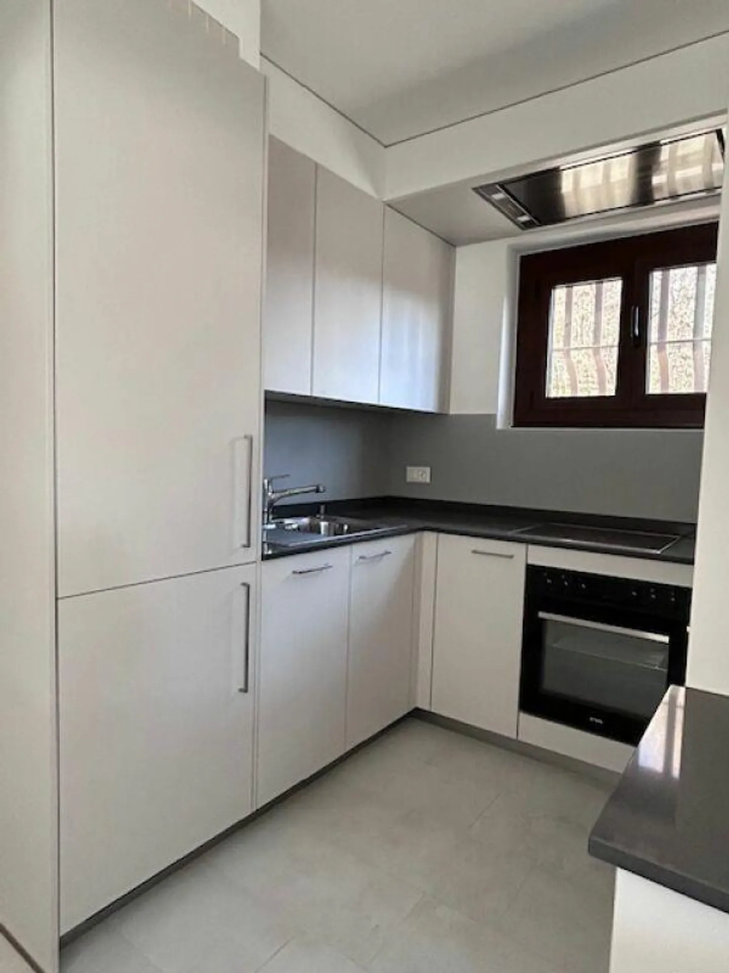 APPARTEMENT 3.5 PIÈCES AVEC JARDIN EXCLUSIF - Photo 5 sur 13