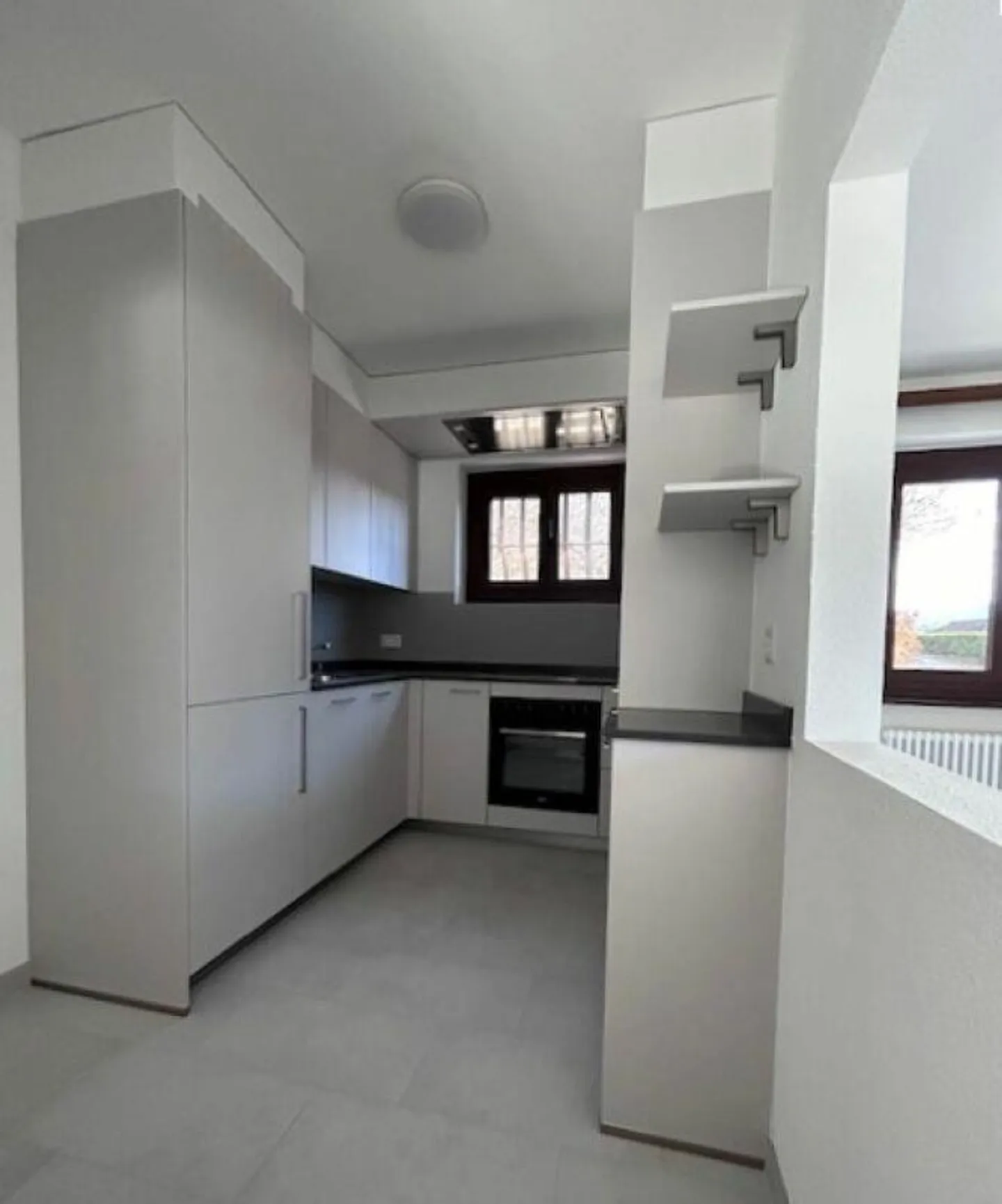 APPARTEMENT 3.5 PIÈCES AVEC JARDIN EXCLUSIF - Photo 6 sur 13