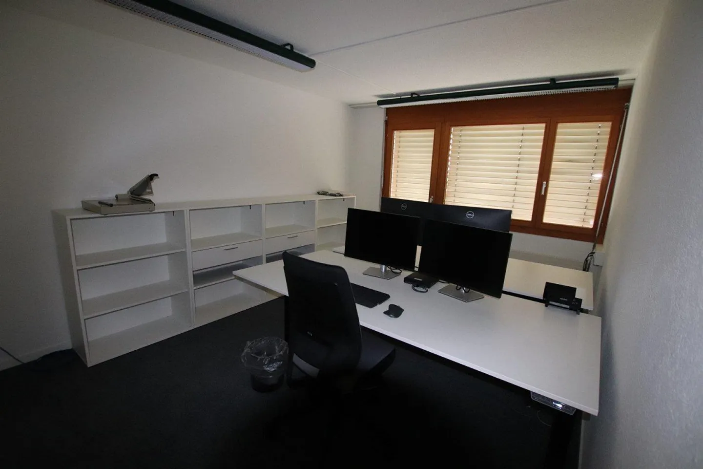 Spazio commerciale/ufficio attraente a Niederuzwil - Foto 7 di 9