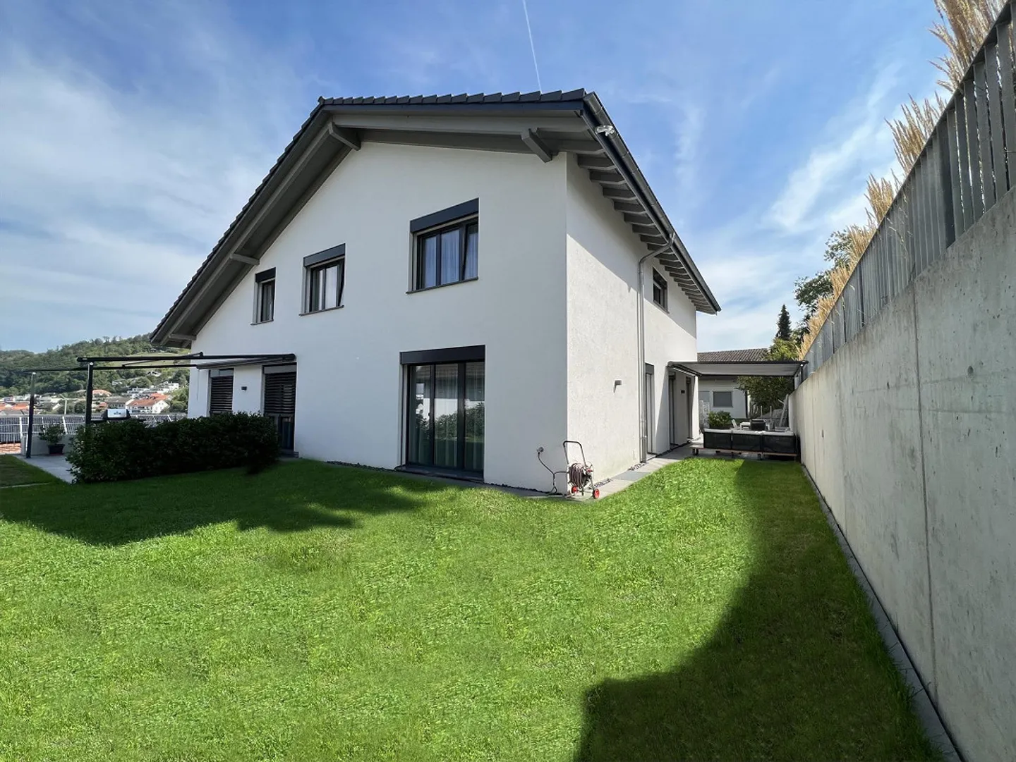 Appartamento duplex molto generoso e moderno in una posizione tranquilla - Foto 6 di 15