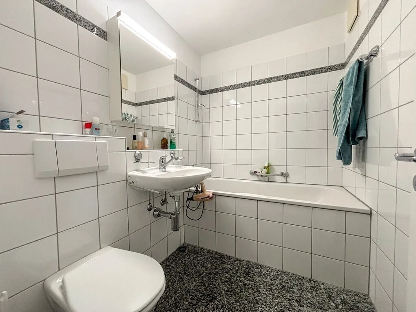 Helle 3.5-Zimmer-Wohnung in Felsberg - Foto 4 von 12