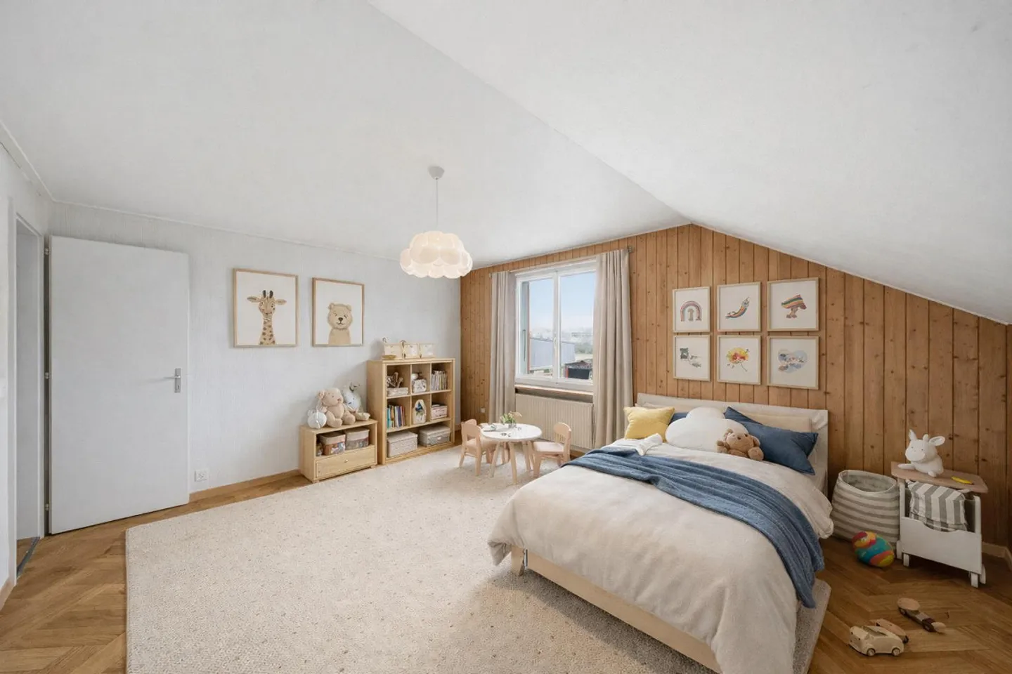 Charmante maison individuelle de 5,5 pièces dans un quartier résidentiel calme de Pieterlen - Photo 4 sur 9