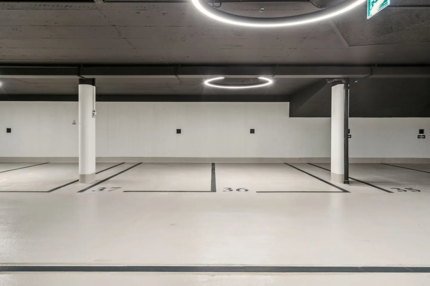 Neuwertige 4.5-Zimmer-Wohnung mit Stadtsicht für höchste Ansprüche - Photo 11 of 13