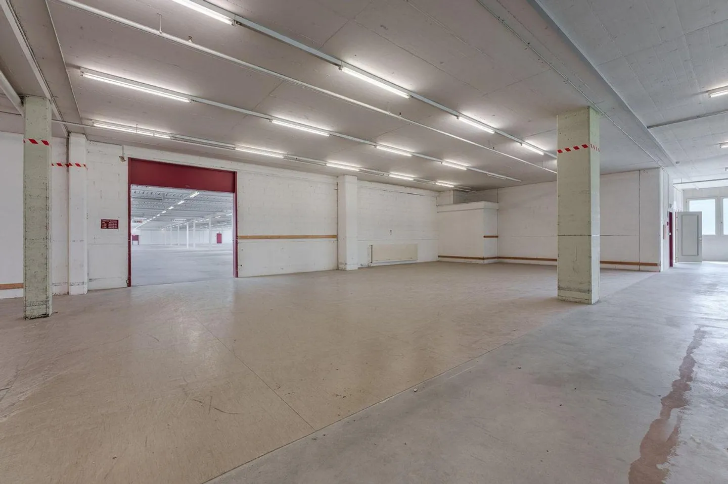 Komplette Logistikliegenschaft in Uznach - Foto 9 von 13